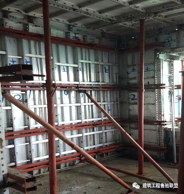 如何穿插提效縮短工期？中建項(xiàng)目示例（施工工藝程序簡(jiǎn)單可快速施工縮短工期提前發(fā)揮工程效益）