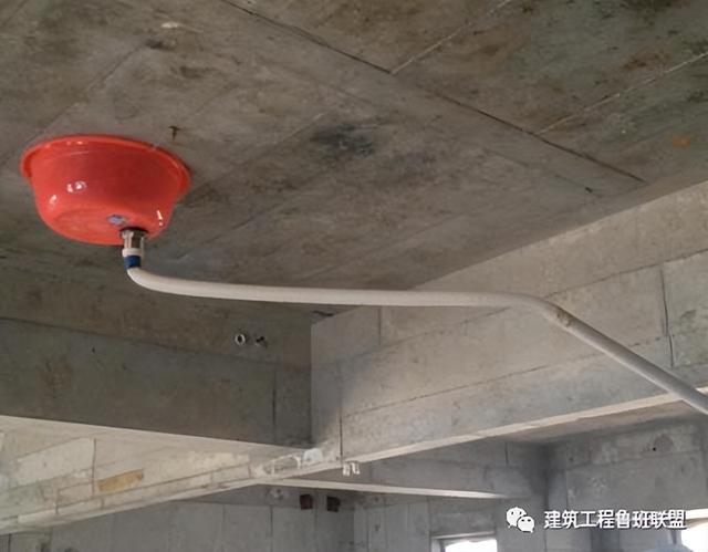 如何穿插提效縮短工期？中建項(xiàng)目示例（施工工藝程序簡(jiǎn)單可快速施工縮短工期提前發(fā)揮工程效益）
