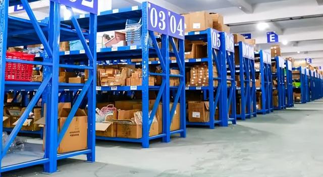 快消品商貿(mào)企業(yè)專屬的倉庫管理軟件應(yīng)該具備哪些硬實力？（商貿(mào)企業(yè)進銷存軟件哪些比較好）